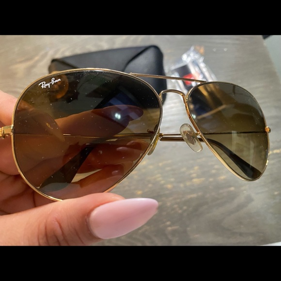 Ray Ban sunglasses 🕶 - Picture 4 of 5